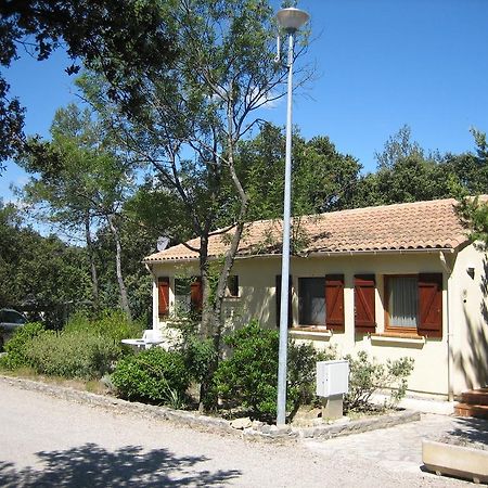 Bungalow Claret Vacquieres  Екстер'єр фото