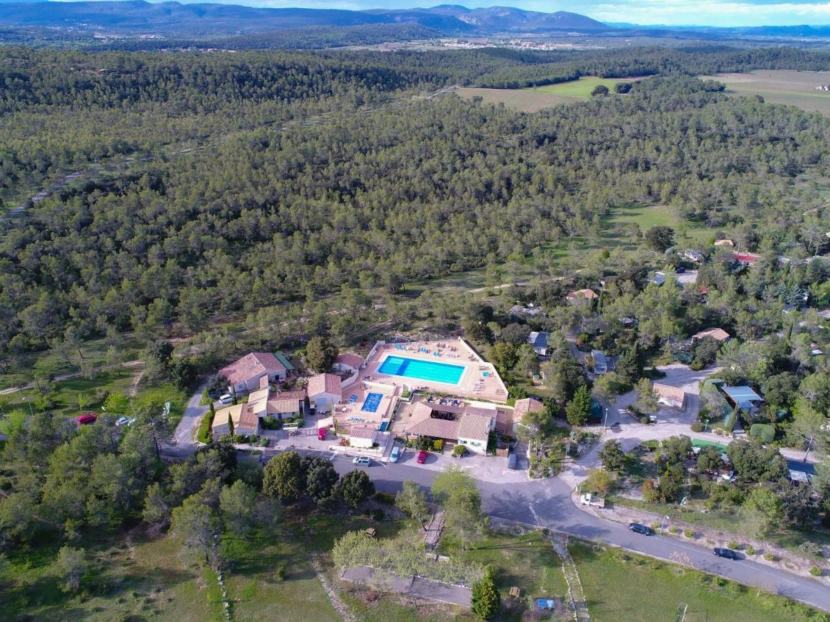 Bungalow Claret Vacquieres  Екстер'єр фото